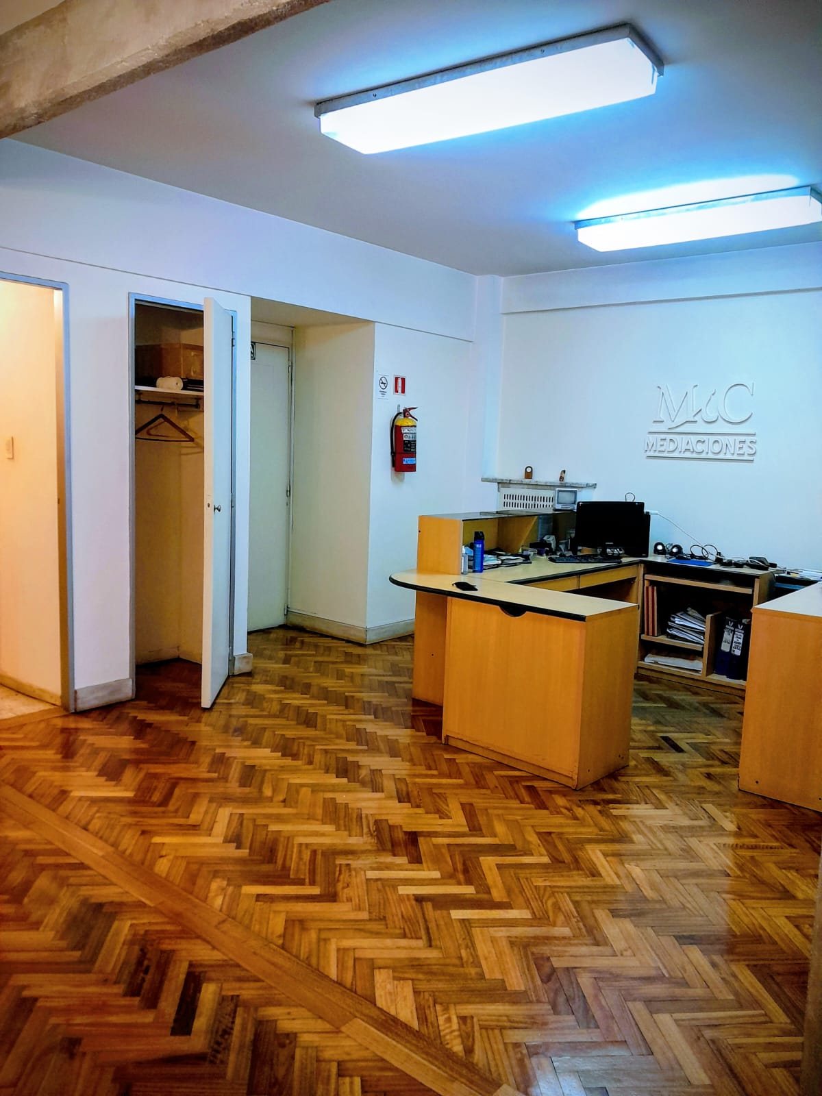 11- OFICINA PARANA 425 B